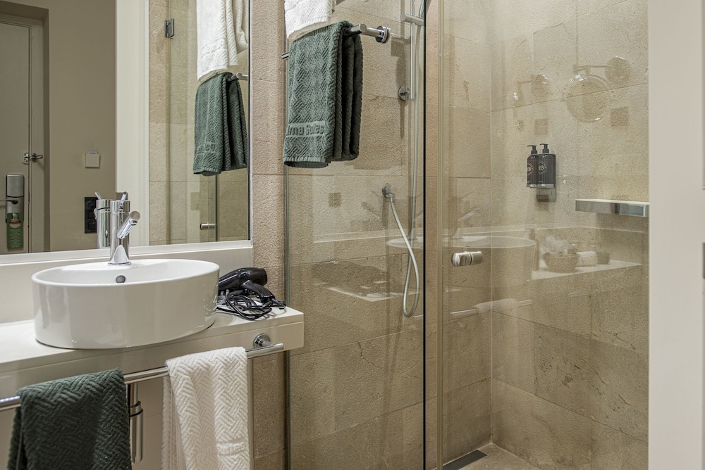 Palma Suites Aparthotel — Hotel rooms in Palma de Mallorca, Balearic Islands