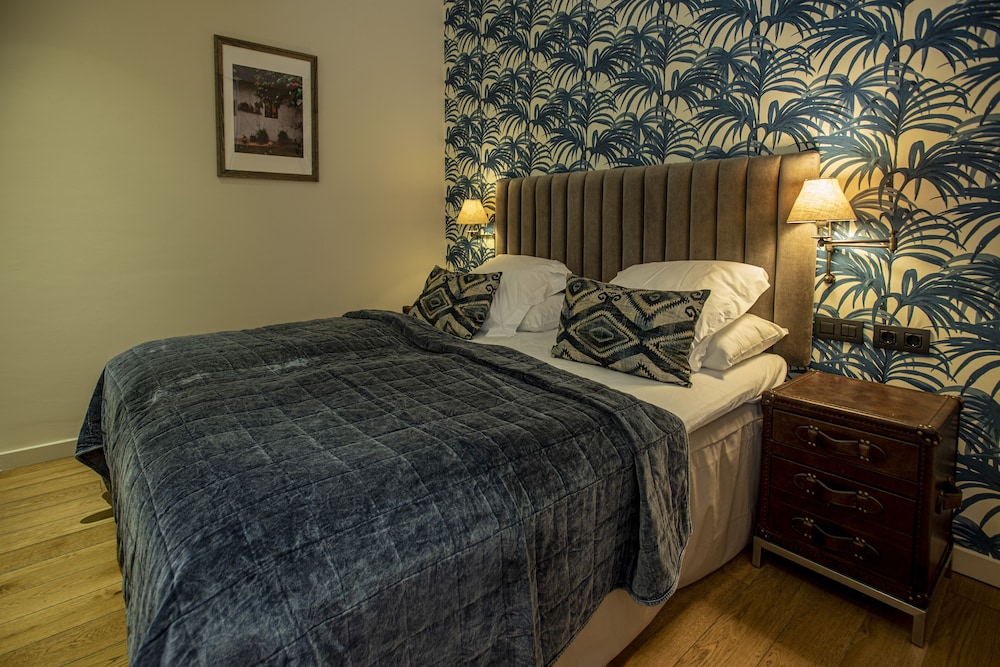 Palma Suites Aparthotel — Hotel rooms in Palma de Mallorca, Balearic Islands