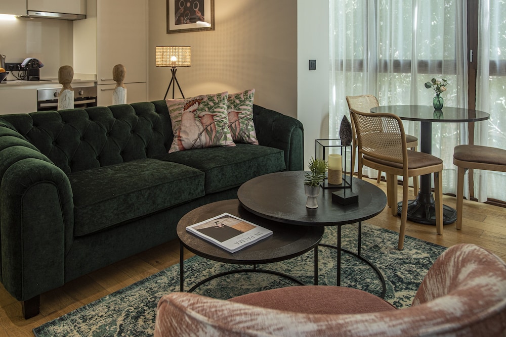 Palma Suites Aparthotel — Hotel rooms in Palma de Mallorca, Balearic Islands
