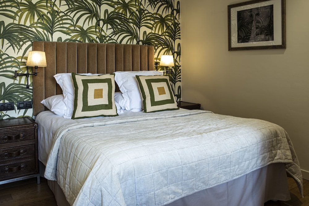 Palma Suites Aparthotel — Hotel rooms in Palma de Mallorca, Balearic Islands