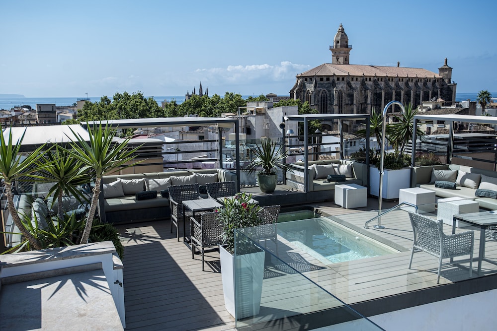 Palma Suites Aparthotel — Main photo in Palma de Mallorca, Balearic Islands