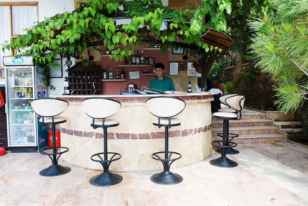 Villa Sonata — Restaurant & bars in Alanya