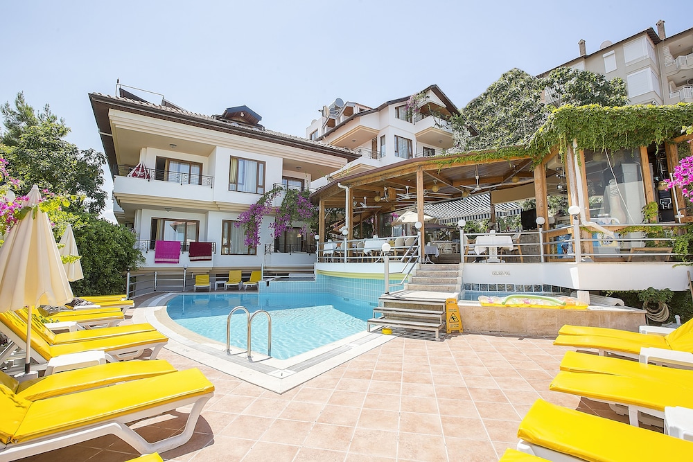 Villa Sonata — Swimming pool in Alanya