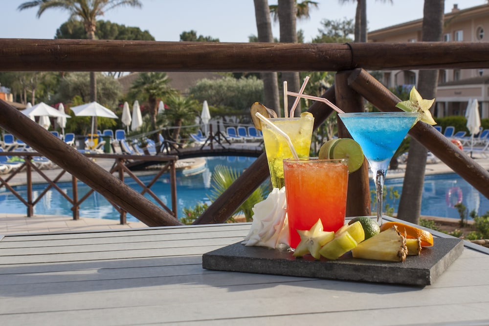 Mar Hotels Playa Mar & Spa — Restaurant & bars in Puerto Pollensa, Balearic Islands