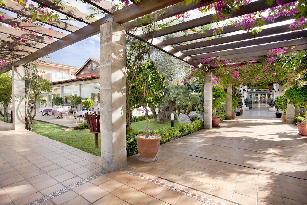 Mar Hotels Playa Mar & Spa — Restaurant & bars in Puerto Pollensa, Balearic Islands