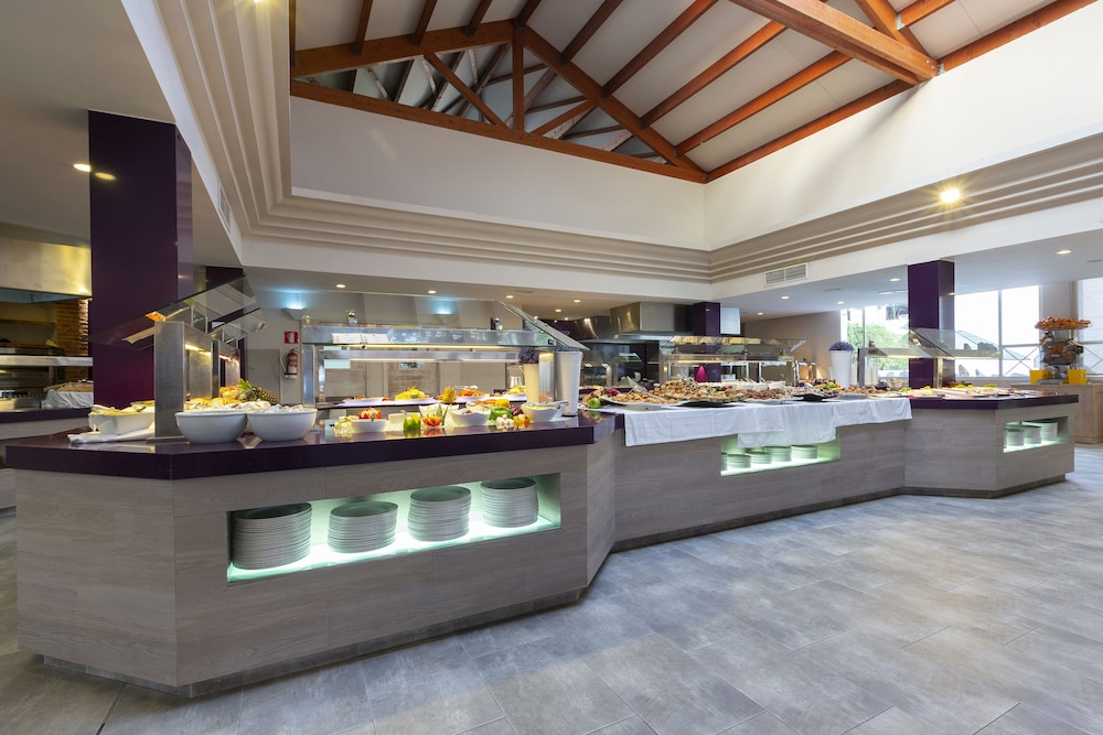 Mar Hotels Playa Mar & Spa — Restaurant & bars in Puerto Pollensa, Balearic Islands