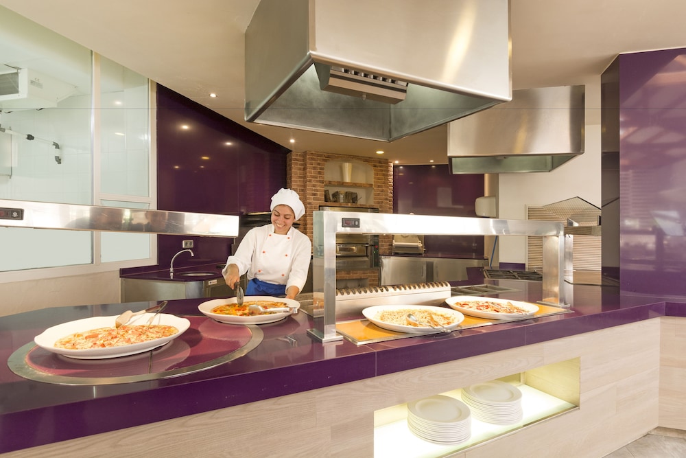 Mar Hotels Playa Mar & Spa — Restaurant & bars in Puerto Pollensa, Balearic Islands