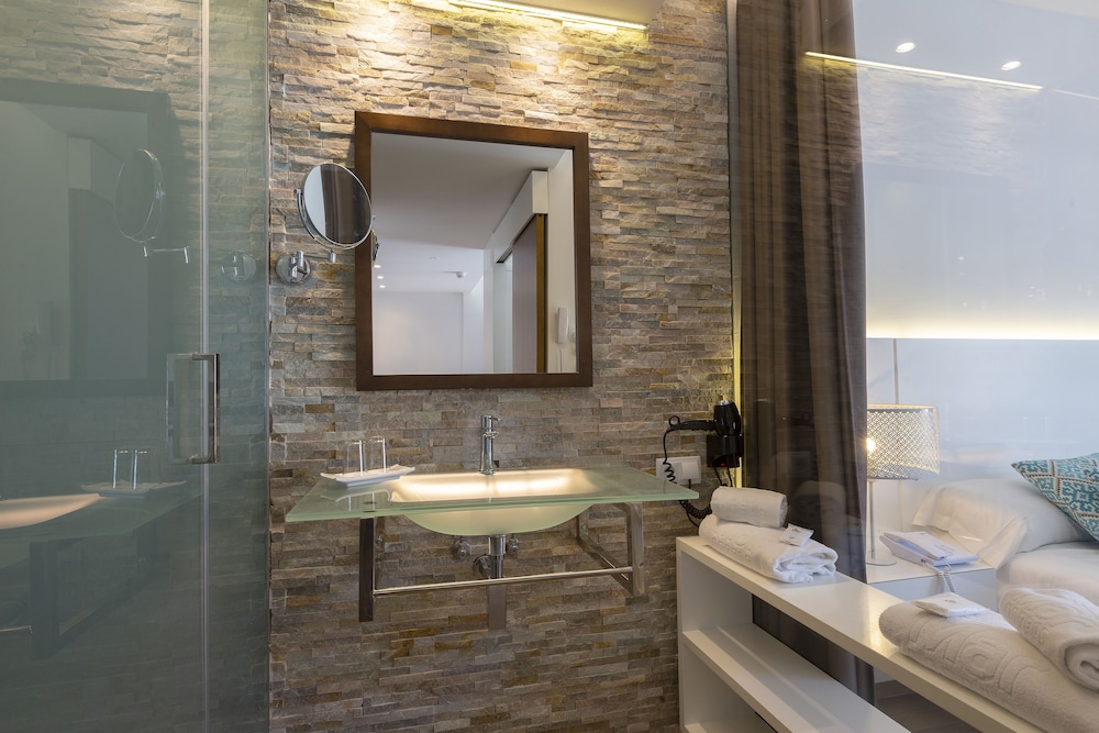 Mar Hotels Playa Mar & Spa — Hotel rooms in Puerto Pollensa, Balearic Islands