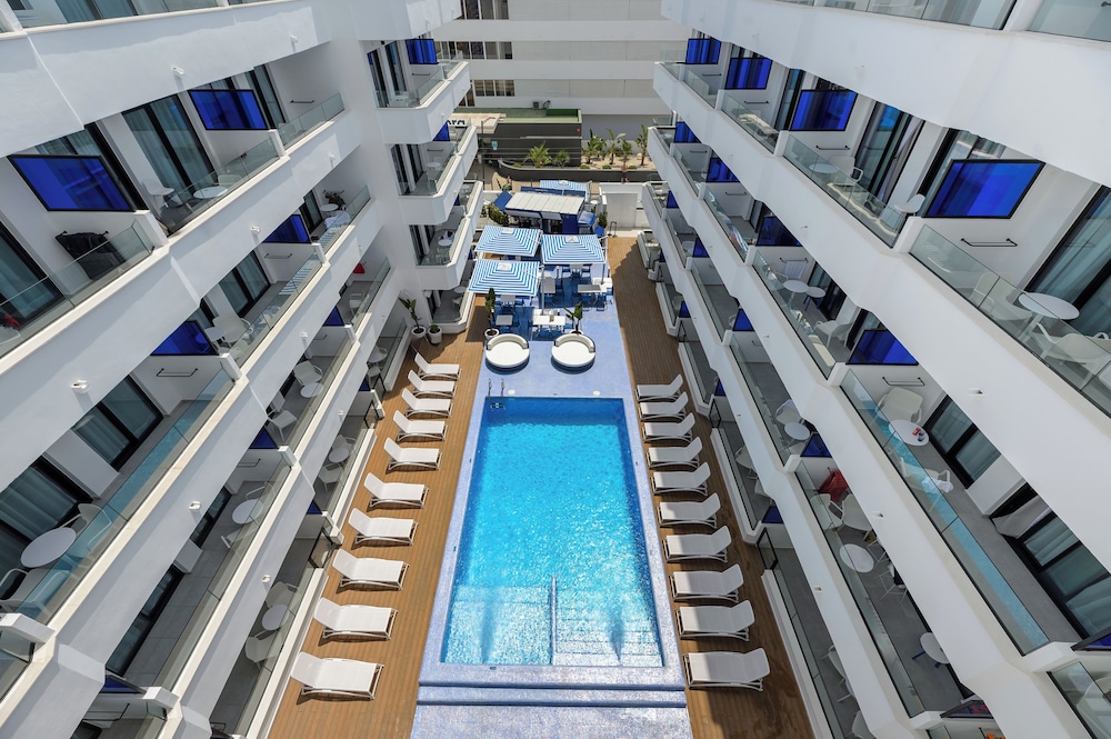 Apartamentos Vibra Jabeque Blue - Adults only — Swimming pool in Playa d'en Bossa, Balearic Islands