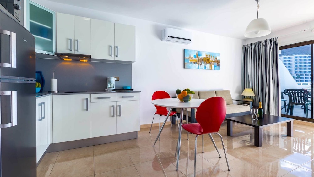 Apartamentos Portonovo — Hotel rooms in Puerto Rico, Canary Islands
