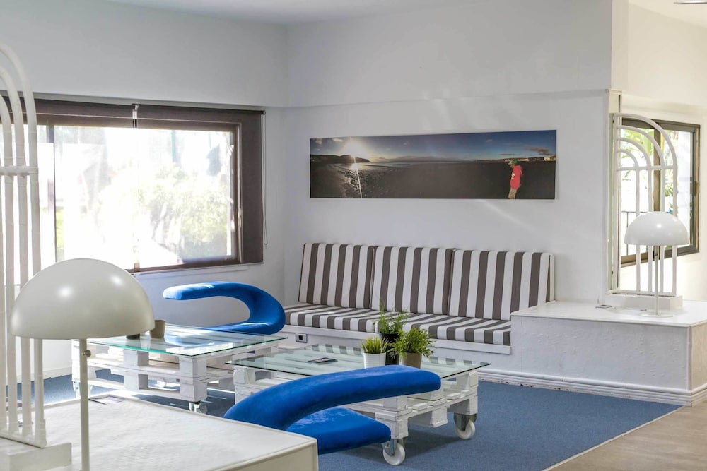 Apartamentos Portonovo — Hotel rooms in Puerto Rico, Canary Islands