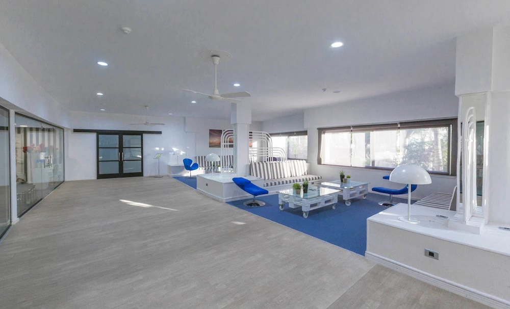 Apartamentos Portonovo — Hotel building in Puerto Rico, Canary Islands