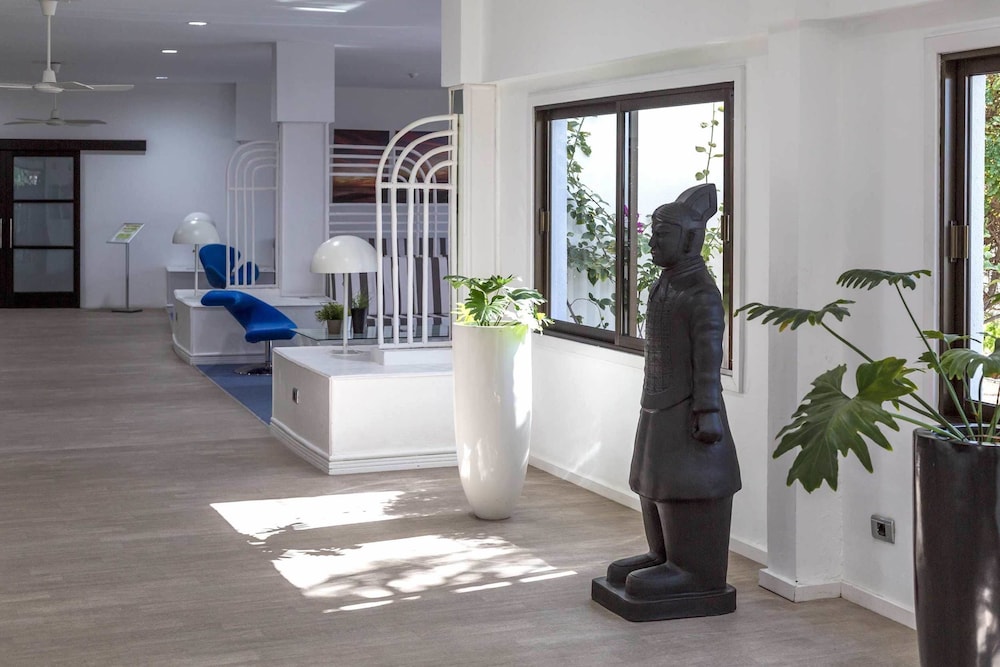 Apartamentos Portonovo — Hotel building in Puerto Rico, Canary Islands