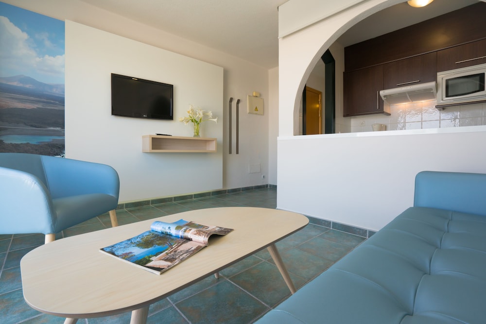 Relaxia Lanzaplaya — Hotel rooms in Puerto del Carmen, Canary Islands