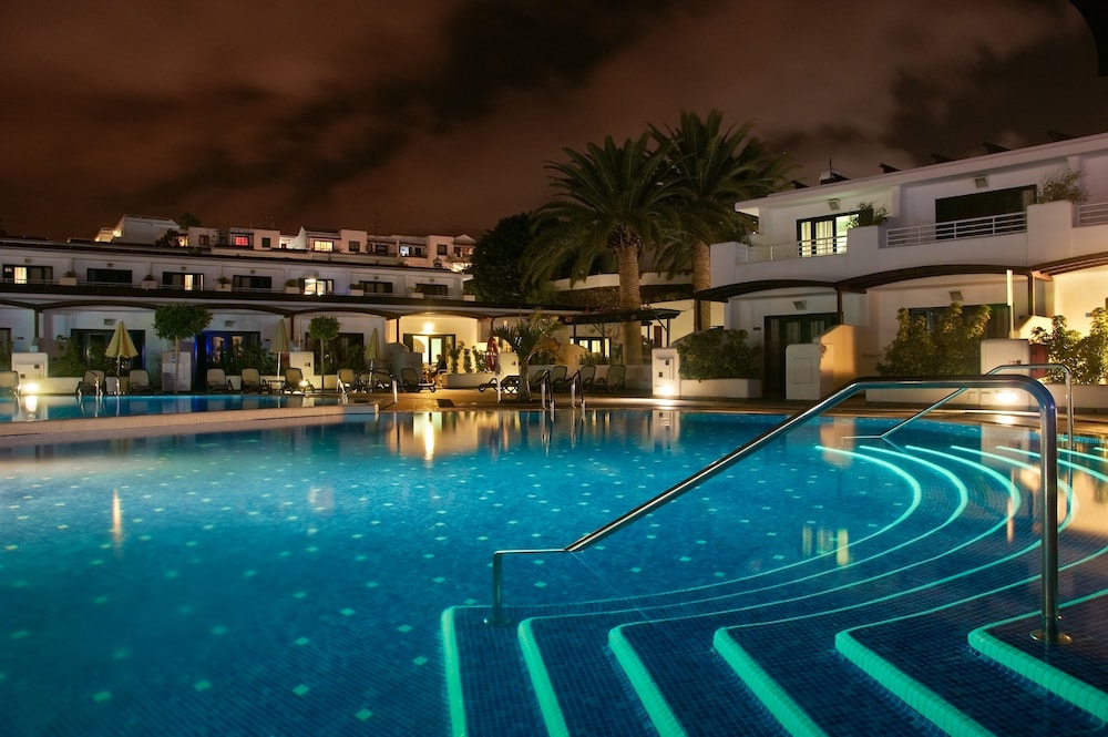 Relaxia Lanzaplaya — Swimming pool in Puerto del Carmen, Canary Islands