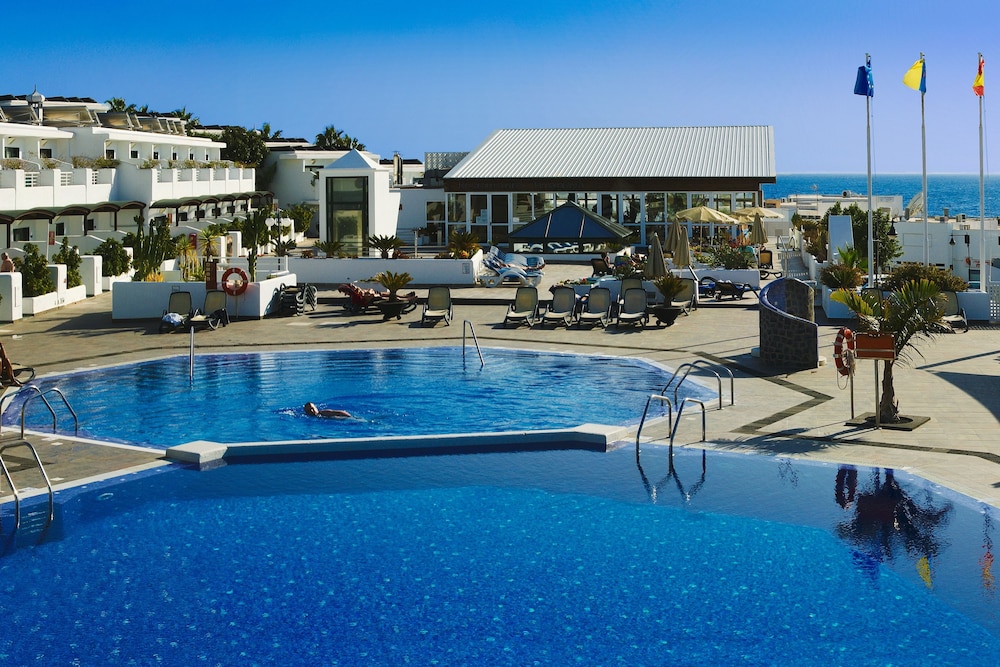 Relaxia Lanzaplaya — Swimming pool in Puerto del Carmen, Canary Islands