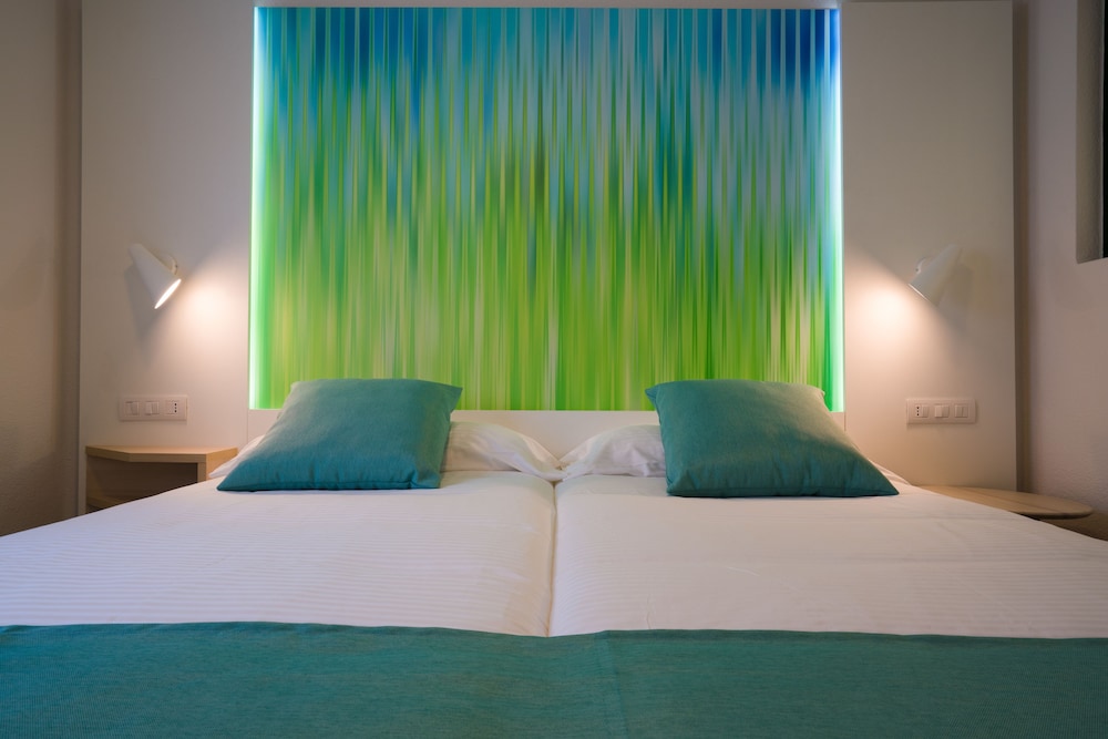 Relaxia Lanzaplaya — Hotel rooms in Puerto del Carmen, Canary Islands