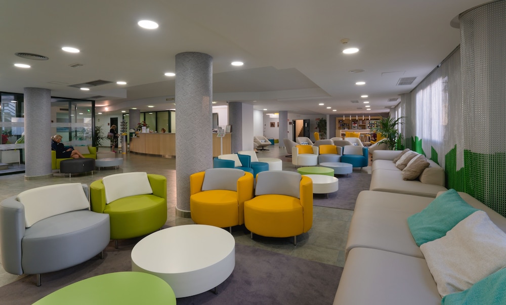 Relaxia Lanzaplaya — Hotel building in Puerto del Carmen, Canary Islands