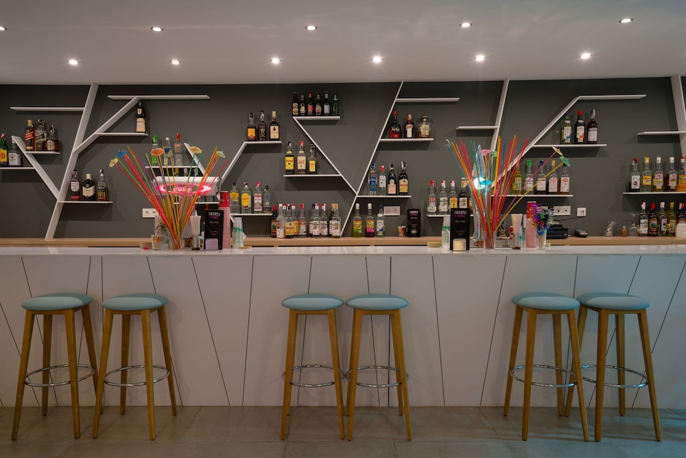 Relaxia Lanzaplaya — Restaurant & bars in Puerto del Carmen, Canary Islands