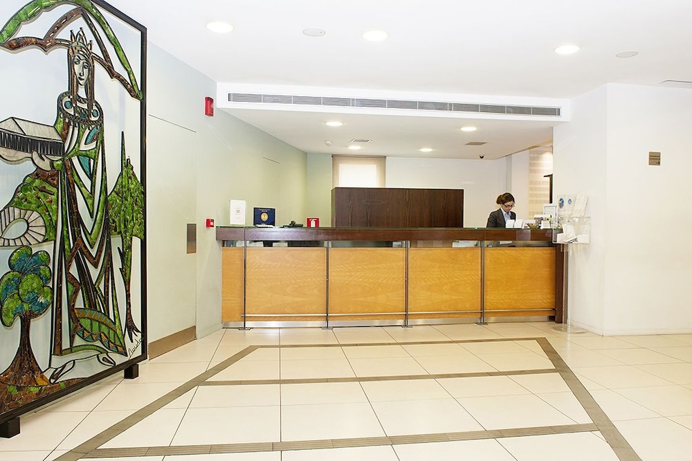 Athinais Hotel — Hotel building in Athens, Attica