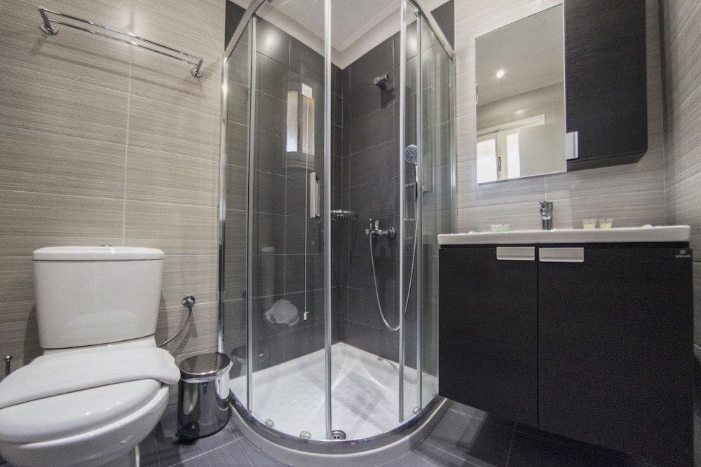 Iliada Beach Hotel — Hotel rooms in Gouvia, Ionian Islands