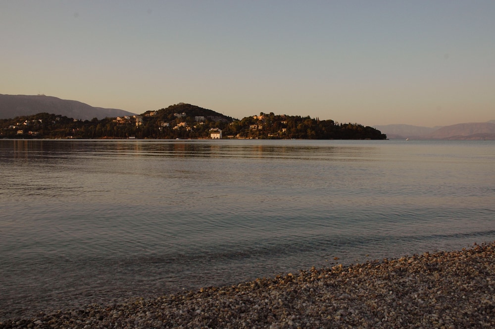 Iliada Beach Hotel — Beach in Gouvia, Ionian Islands
