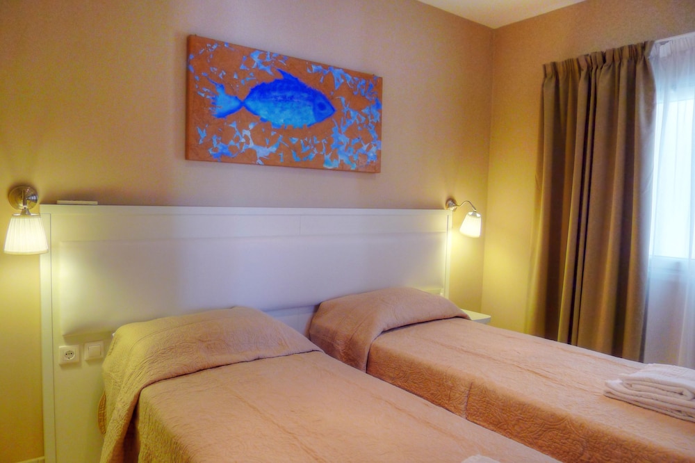 Sidari Beach Hotel — Hotel rooms in Sidari, Ionian Islands