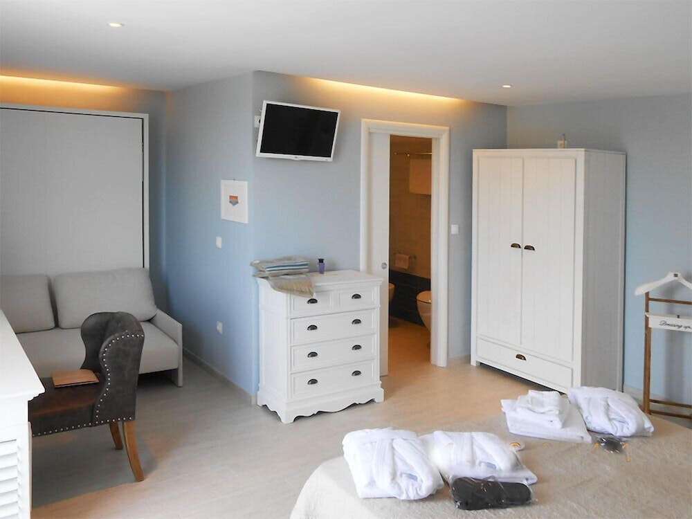 Sidari Beach Hotel — Hotel rooms in Sidari, Ionian Islands
