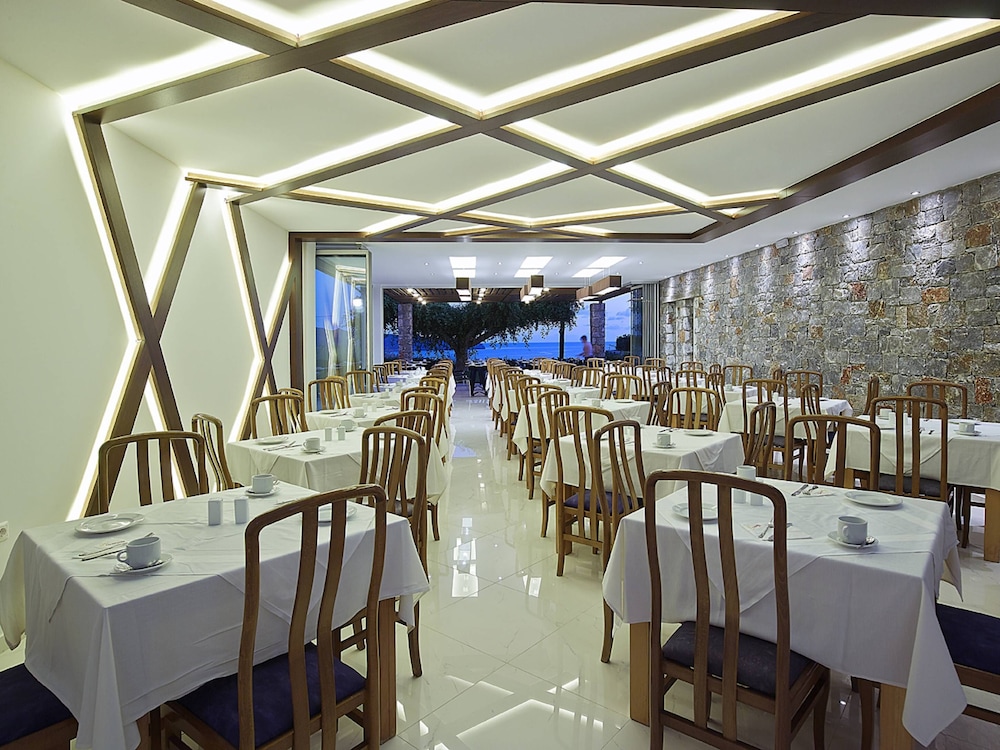 Eleftheria Hotel — Restaurant & bars in Chania