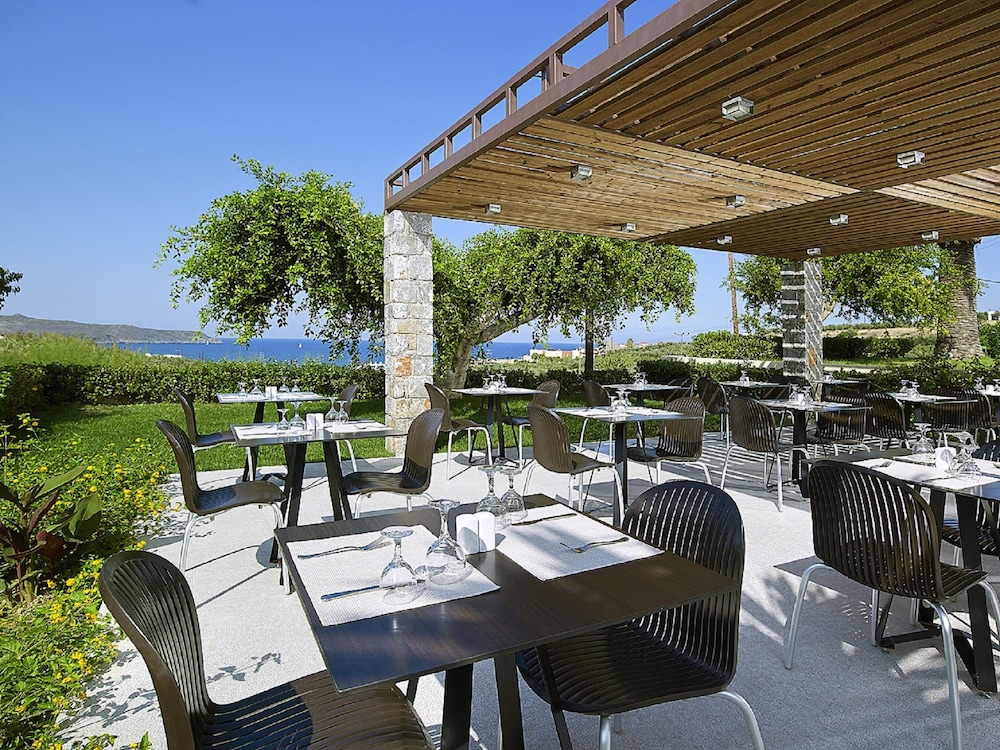 Eleftheria Hotel — Restaurant & bars in Chania