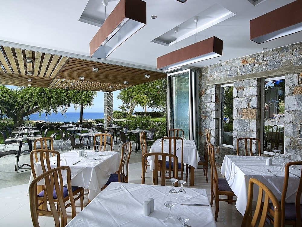 Eleftheria Hotel — Restaurant & bars in Chania