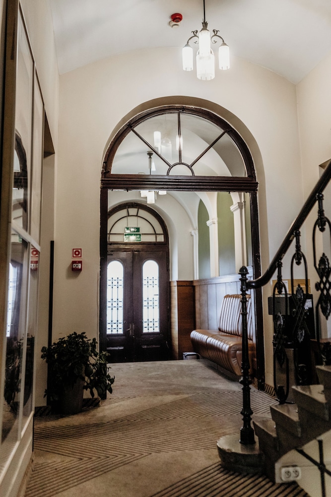 Yarden Hotel by Artery Hotels — Hotel building in Krakow, Lesser Poland