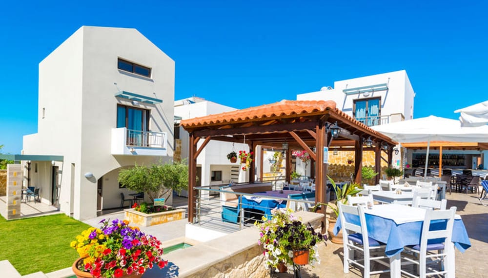 Ledra Maleme Hotel — Restaurant & bars in Platanias