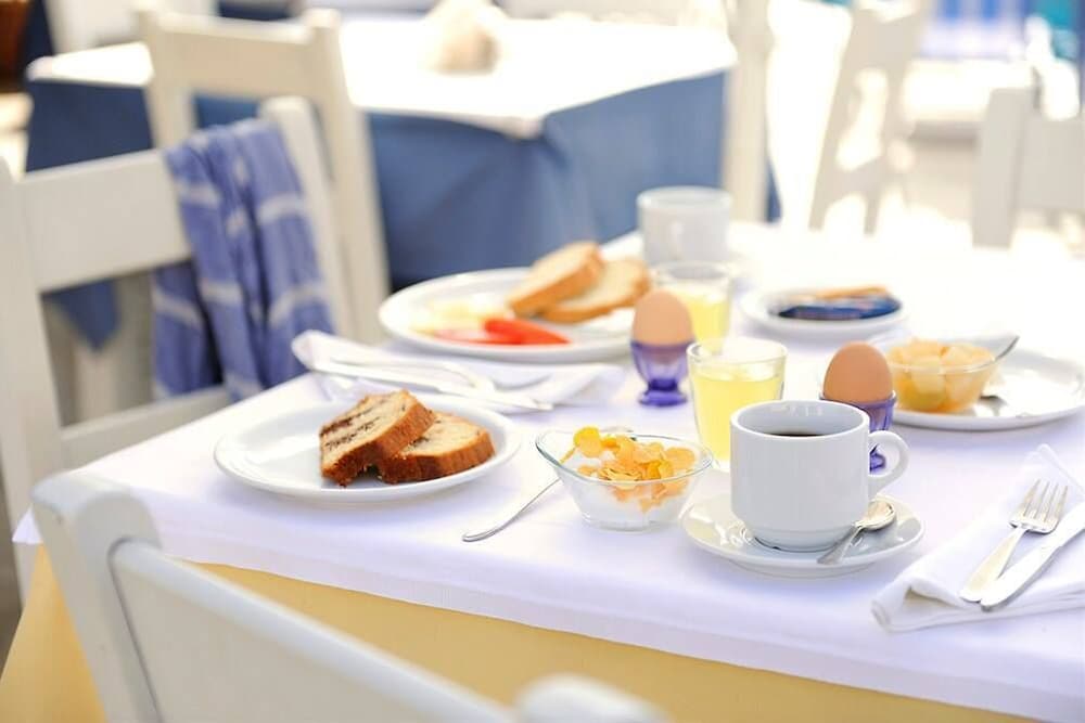 Ledra Maleme Hotel — Restaurant & bars in Platanias