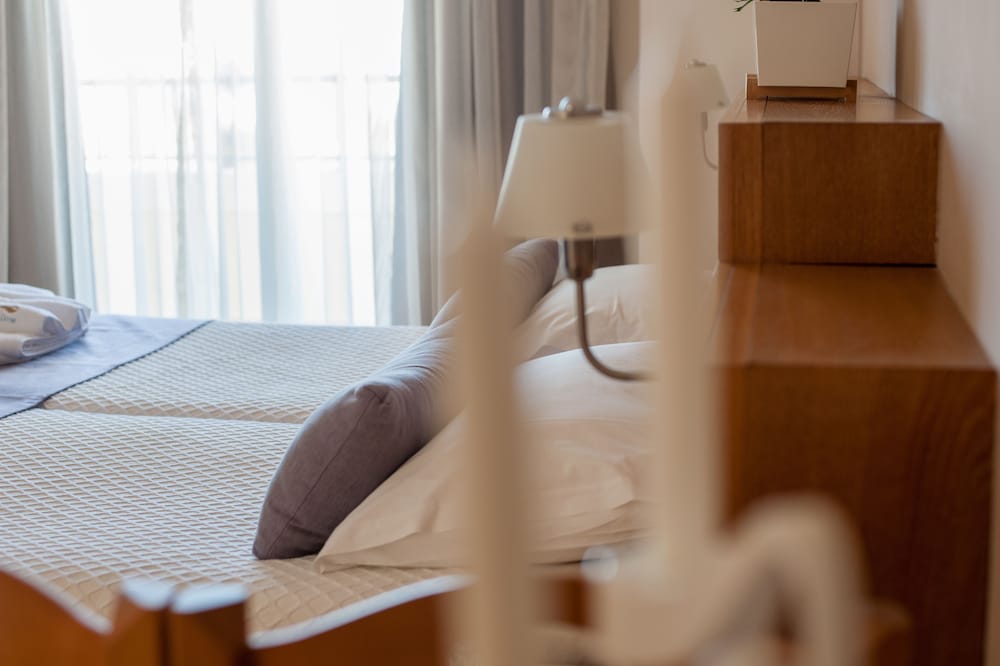 Blue Dome Hotel — Hotel rooms in Platanias