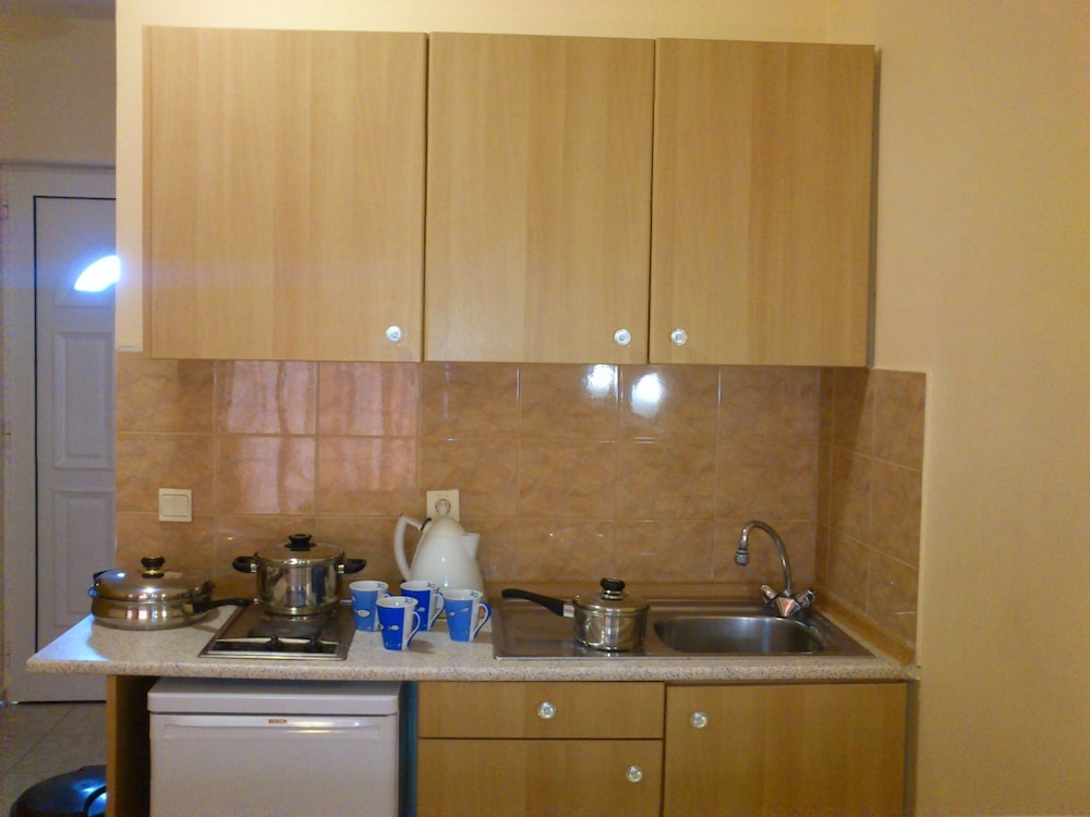 Summer Memories Hotel Apartments — Hotel rooms in Pefkos, South Aegean