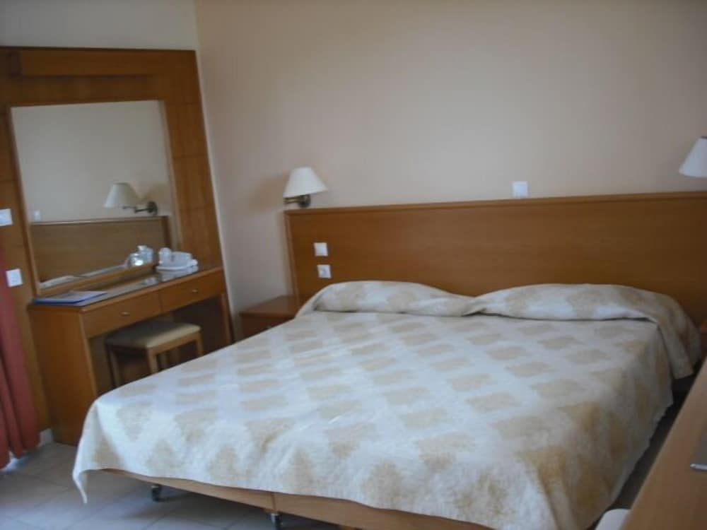 Summer Memories Hotel Apartments — Hotel rooms in Pefkos, South Aegean