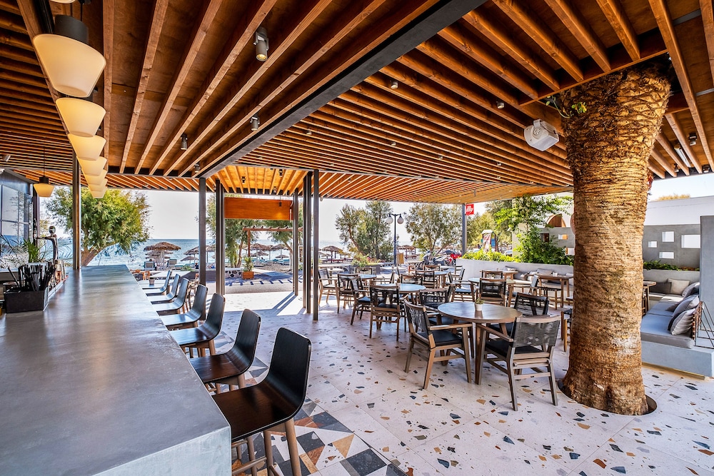 Sellada Beach — Restaurant & bars in Perissa, South Aegean