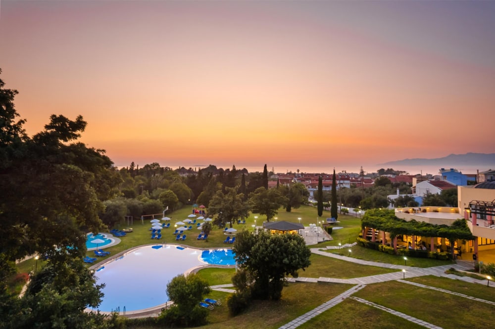 Century Resort — Swimming pool in Acharavi, Ionian Islands