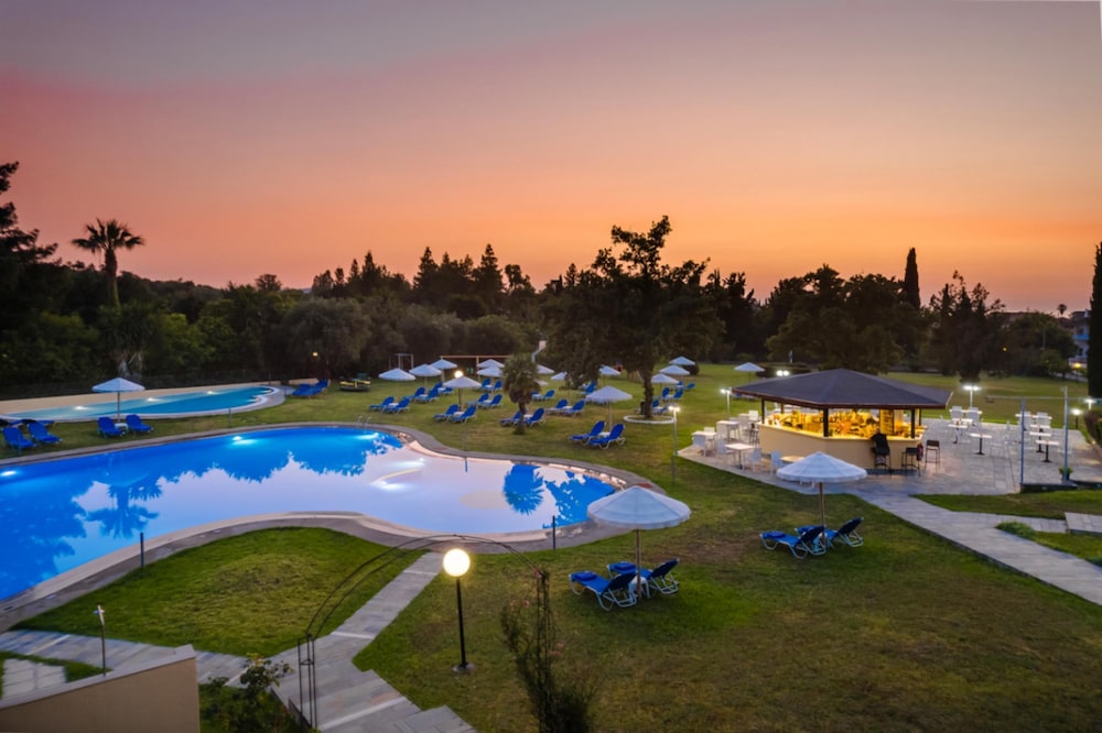 Century Resort — Swimming pool in Acharavi, Ionian Islands