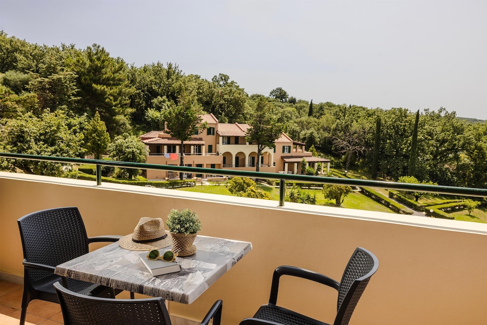 Century Resort — Hotel building in Acharavi, Ionian Islands