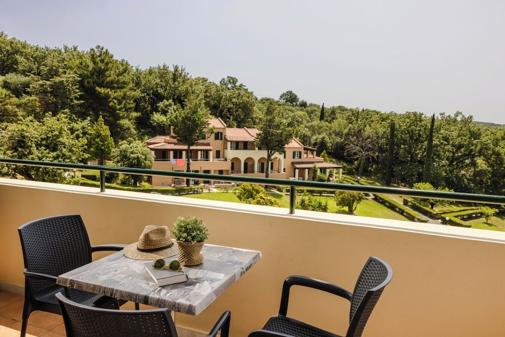 Century Resort — Hotel building in Acharavi, Ionian Islands