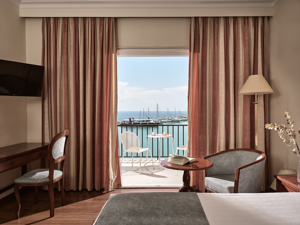 Hotel Strada Marina — Hotel rooms in Zante Town, Ionian Islands