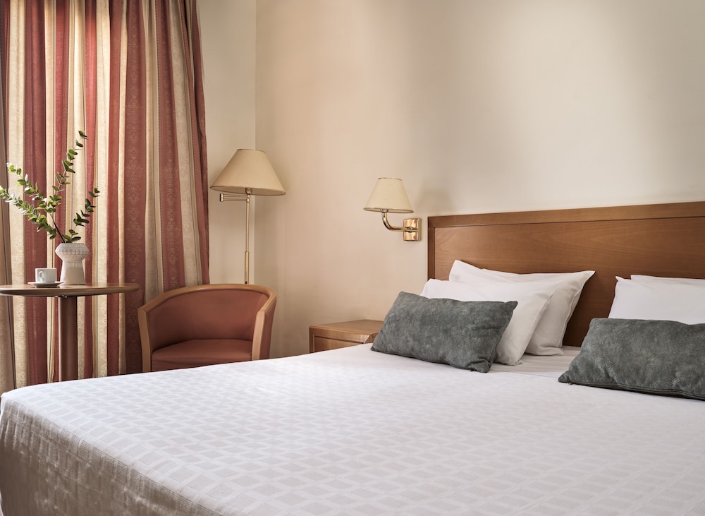 Hotel Strada Marina — Hotel rooms in Zante Town, Ionian Islands
