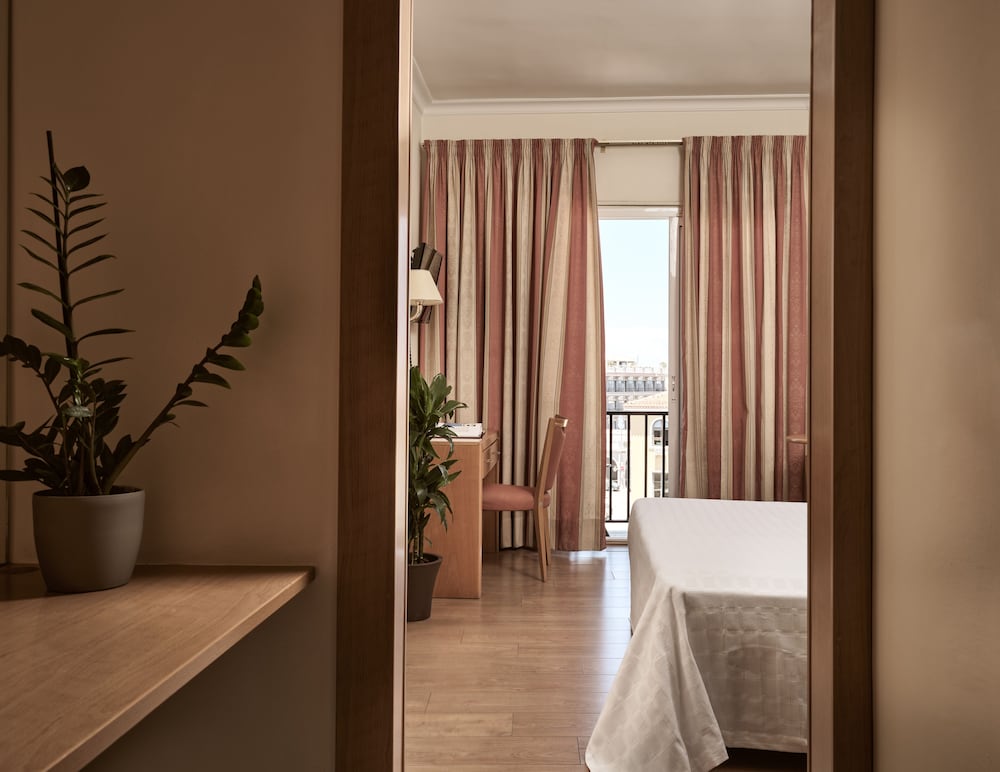 Hotel Strada Marina — Hotel rooms in Zante Town, Ionian Islands