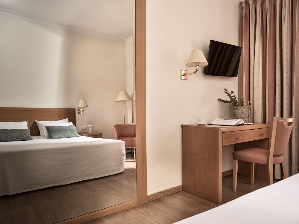 Hotel Strada Marina — Hotel rooms in Zante Town, Ionian Islands