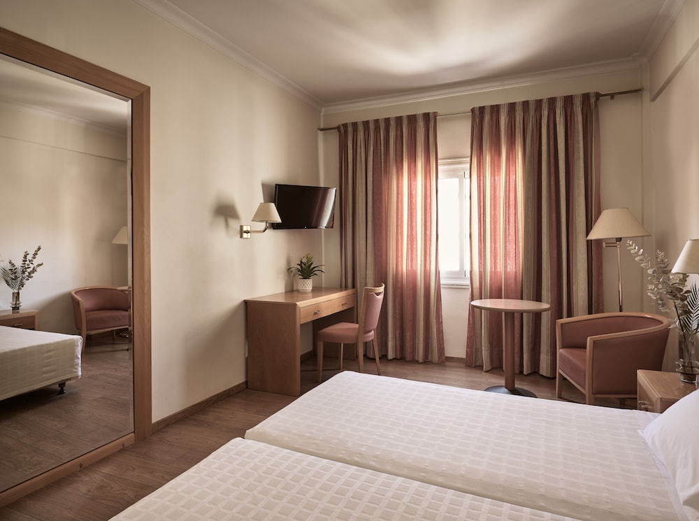 Hotel Strada Marina — Hotel rooms in Zante Town, Ionian Islands