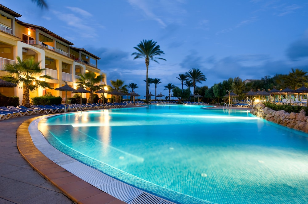 Aparthotel Club del Sol Resort & SPA — Swimming pool in Puerto Pollensa, Balearic Islands