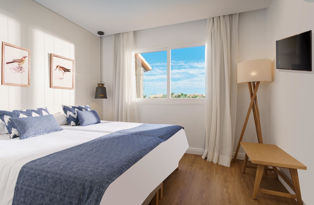 Aparthotel Club del Sol Resort & SPA — Hotel rooms in Puerto Pollensa, Balearic Islands