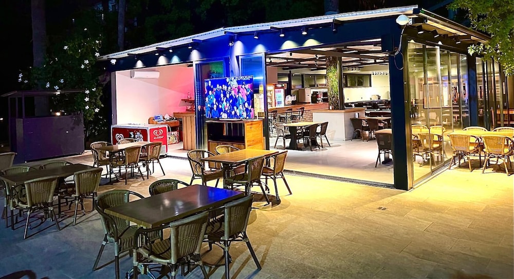 Club Palm Garden Keskin — Restaurant & bars in Marmaris, Mugla